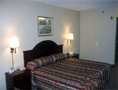 Days Inn By Wyndham Galliano La Екстериор снимка