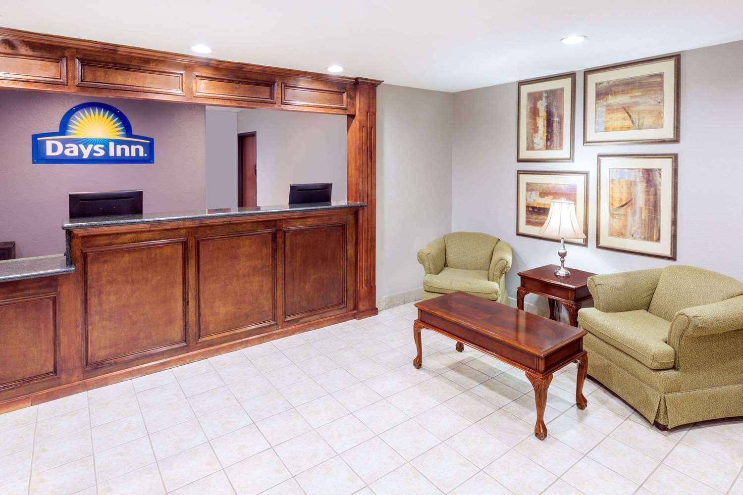 Days Inn By Wyndham Galliano La Екстериор снимка
